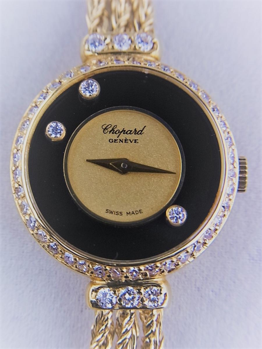 ショパール ハッピーダイヤモンド K18YG ムービングダイヤ3Ｐ　ダイヤモンドベゼル＋ラグ　レディース腕時計　買取実績　正面全体画像