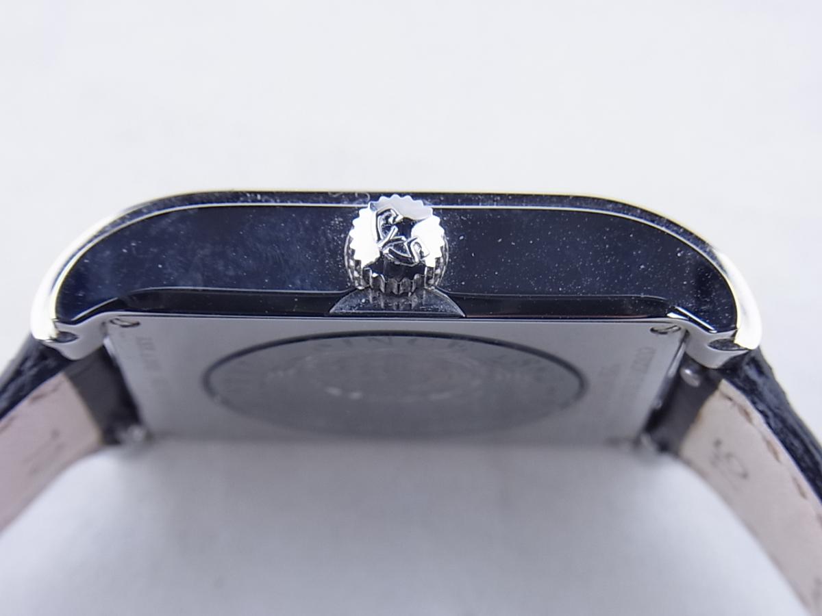 クエルボイソブリノス プロミネンテ A1015 リューズ横