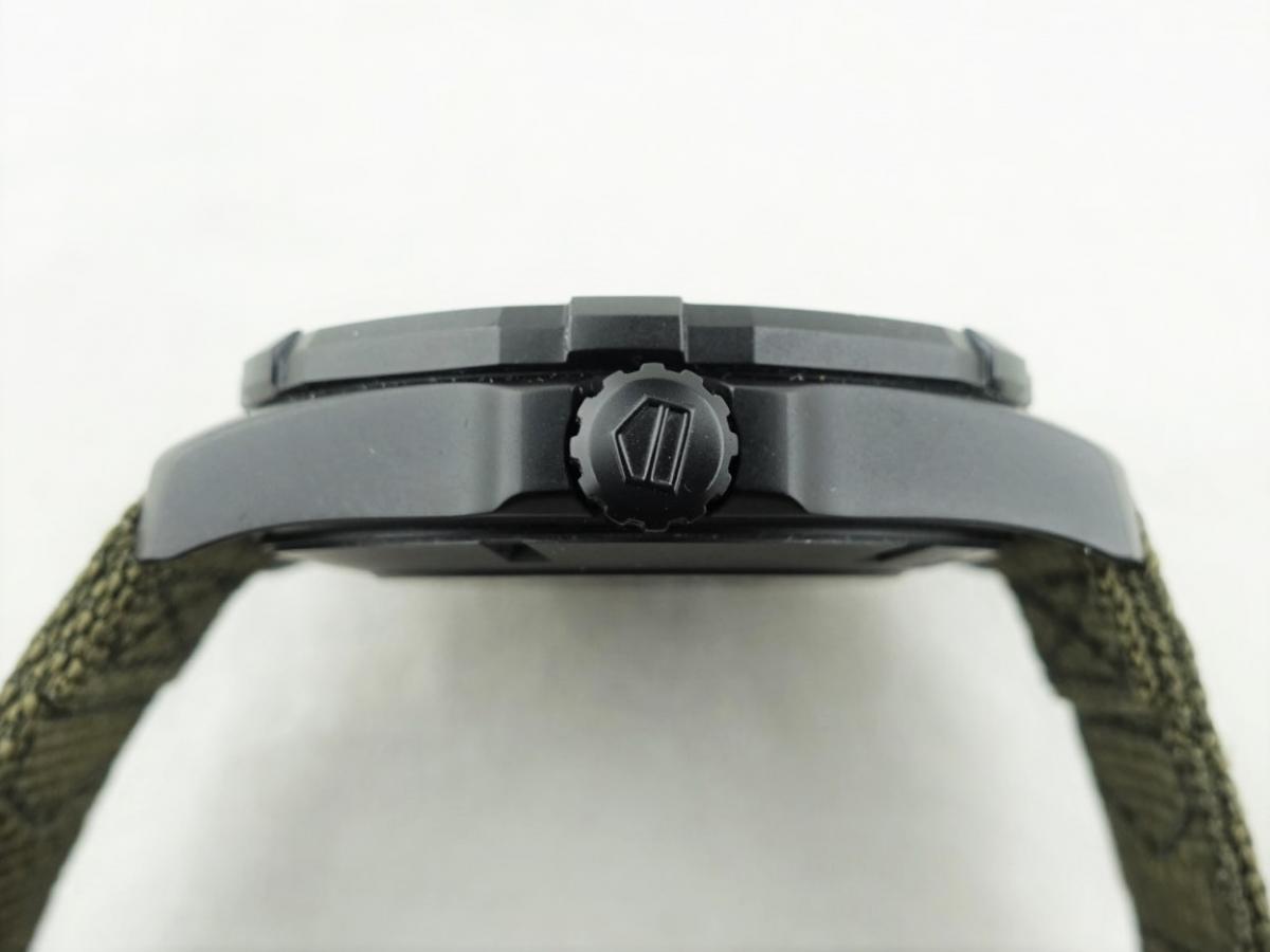 タグホイヤー アクアレーサー WAY208E.FC8222 リューズ横