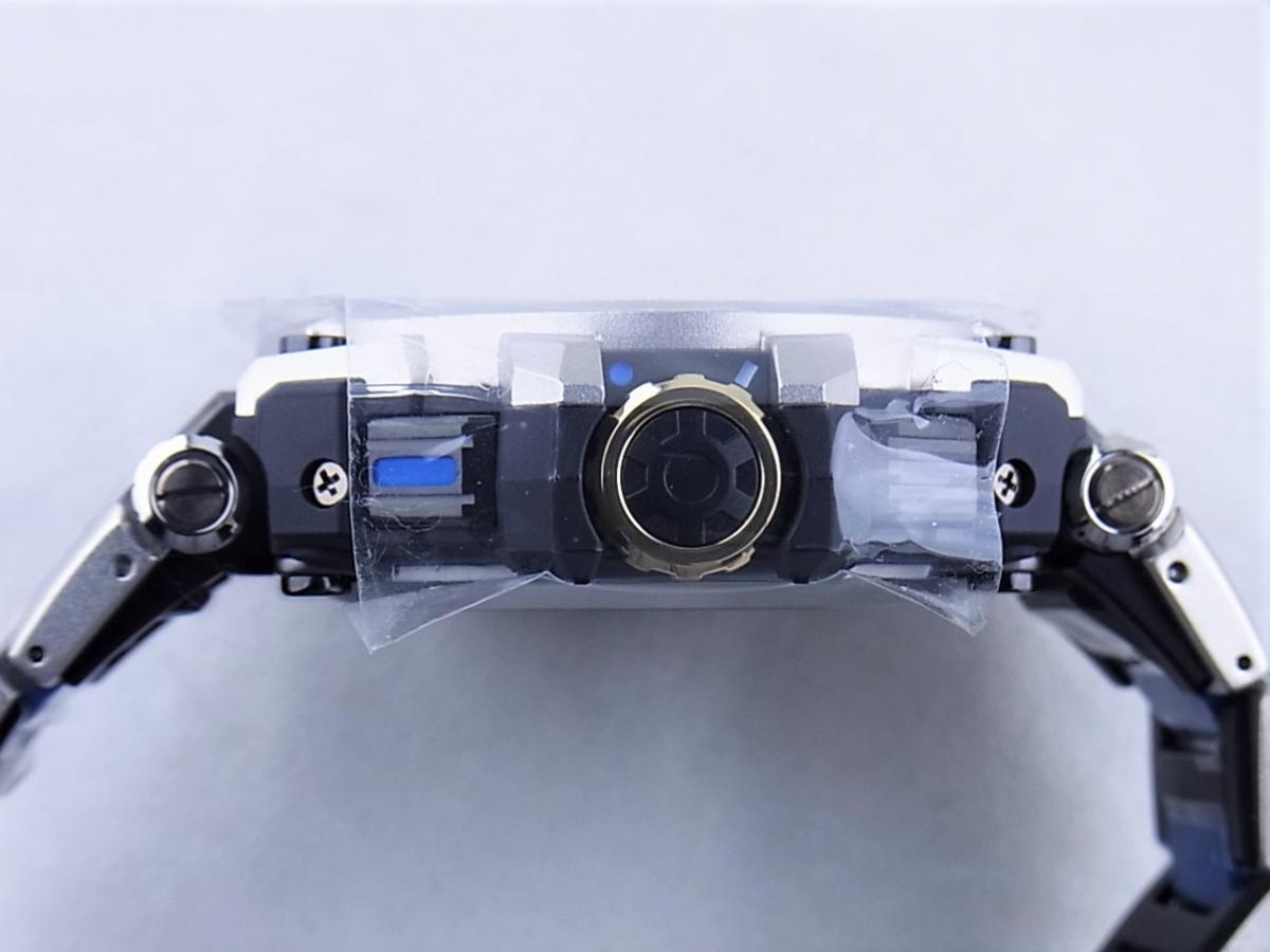カシオ Gショック700本限定MTG-G1000SG-1A2JF 2017年モデル SS×樹脂製 タフソーラー メンズ 買い取り実績　3時リューズサイド画像