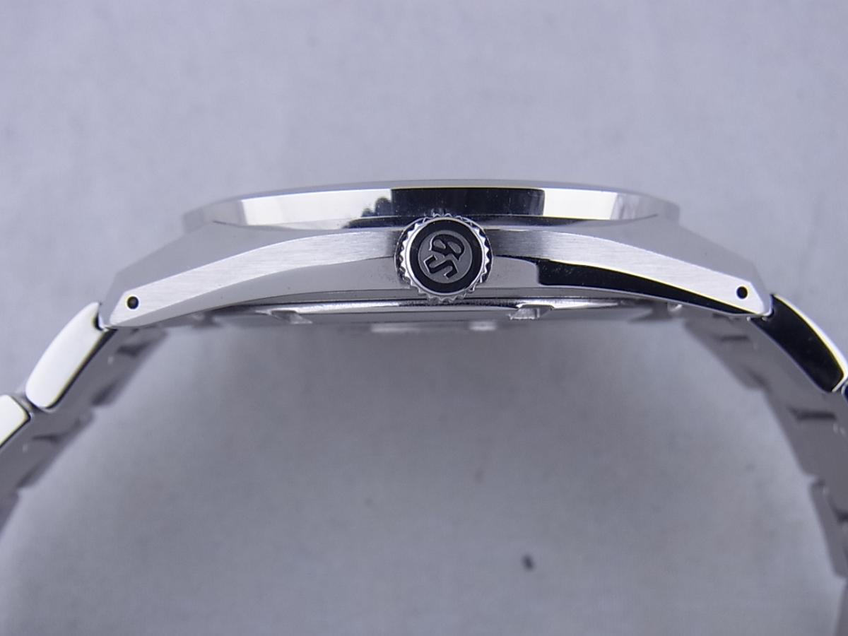 グランドセイコー 9Fクォーツ SBGV239 リューズ横