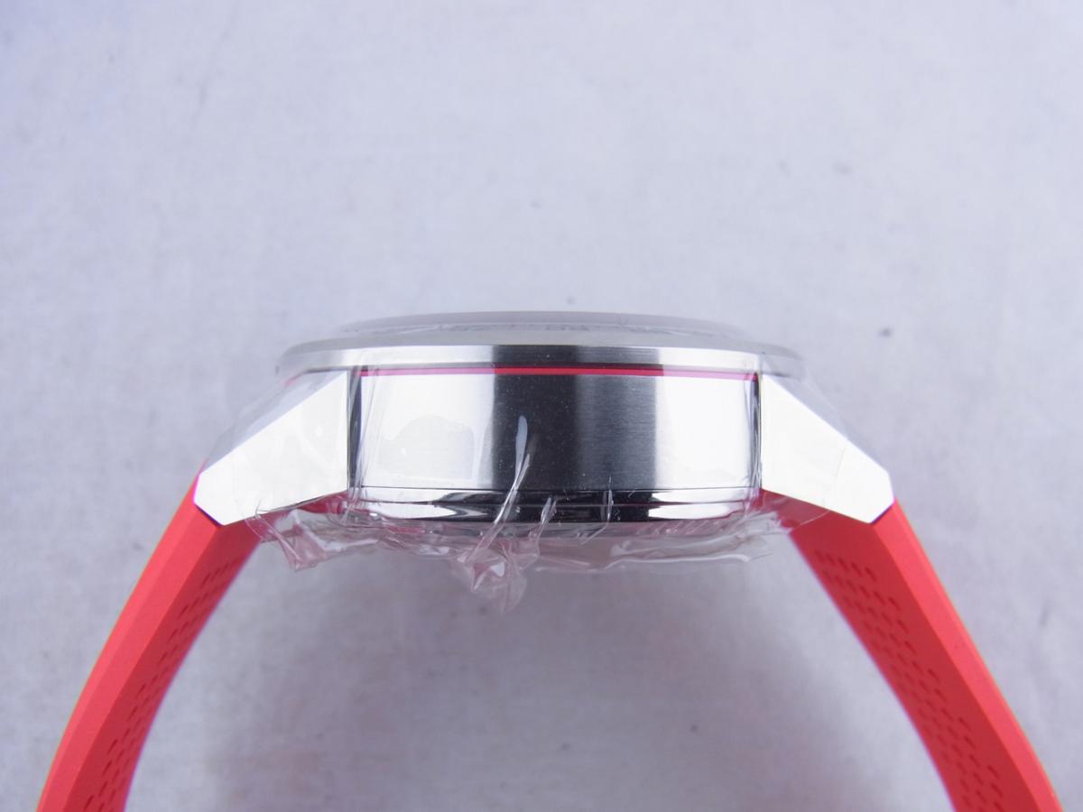 タグホイヤー カレラ CAR201M.FT6156 横