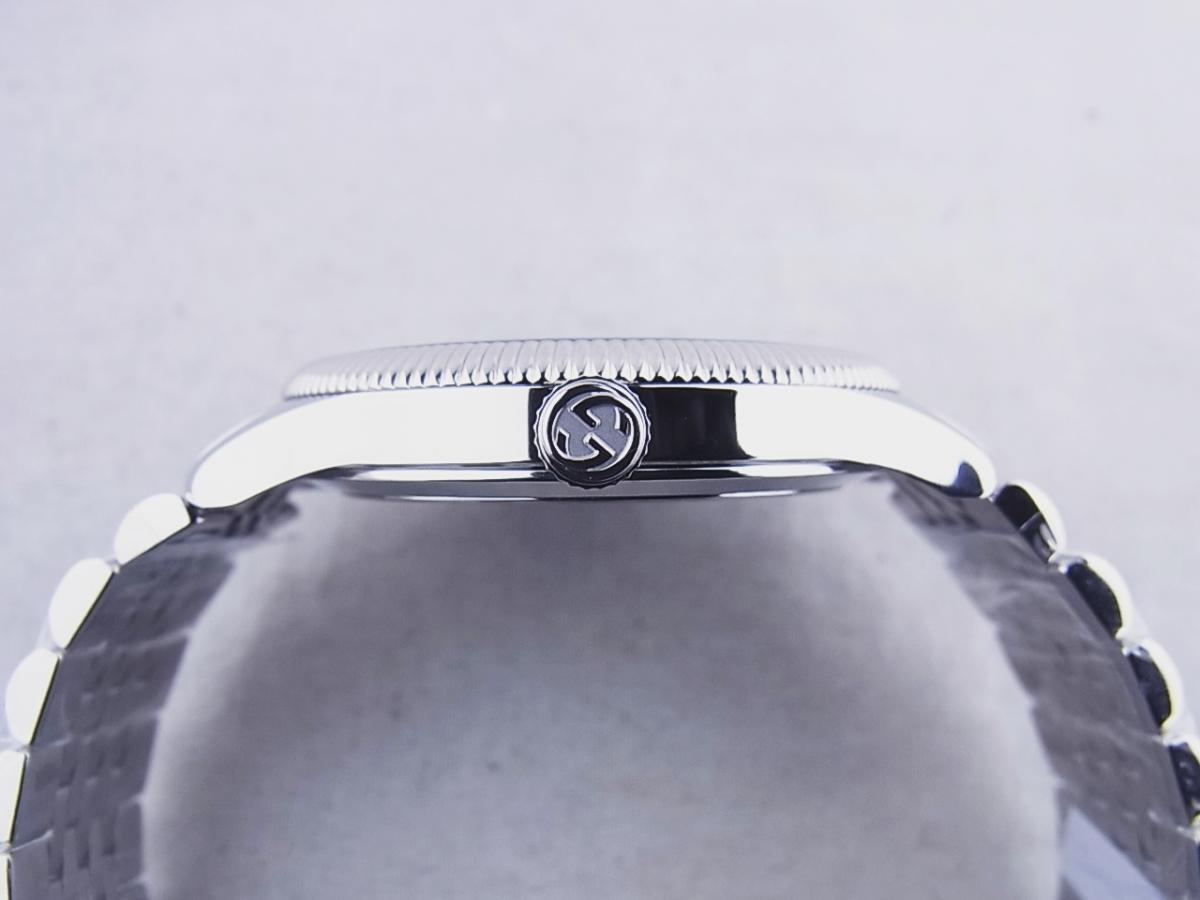 グッチ G-タイムレス YA126353 リューズ横