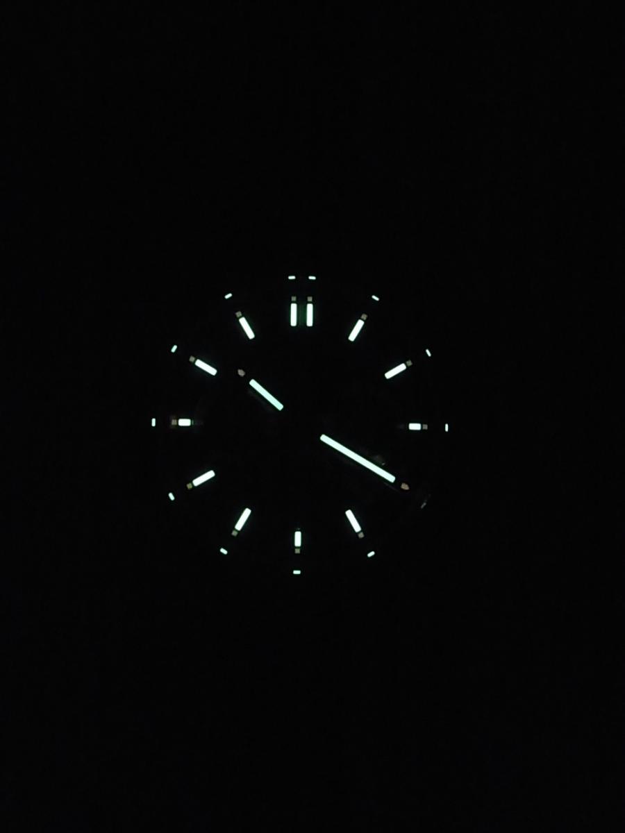 タグホイヤー カレラ CBG2052-FT6143　夜光画像