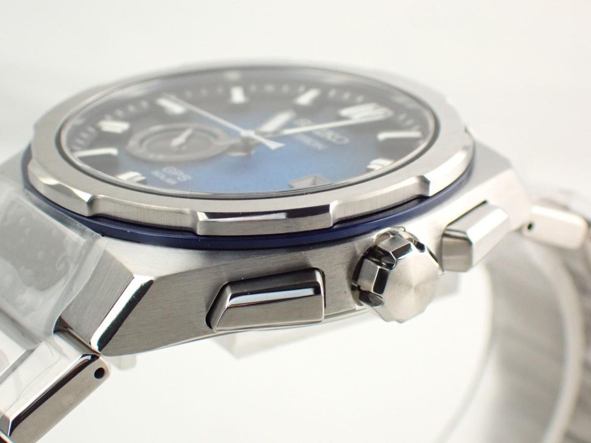 セイコー アストロン SBXD023 ベゼル