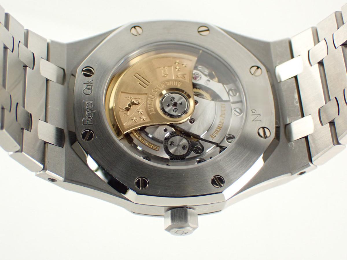 オーデマピゲ ロイヤルオーク 15300ST.OO.1220ST.01 裏ぶた