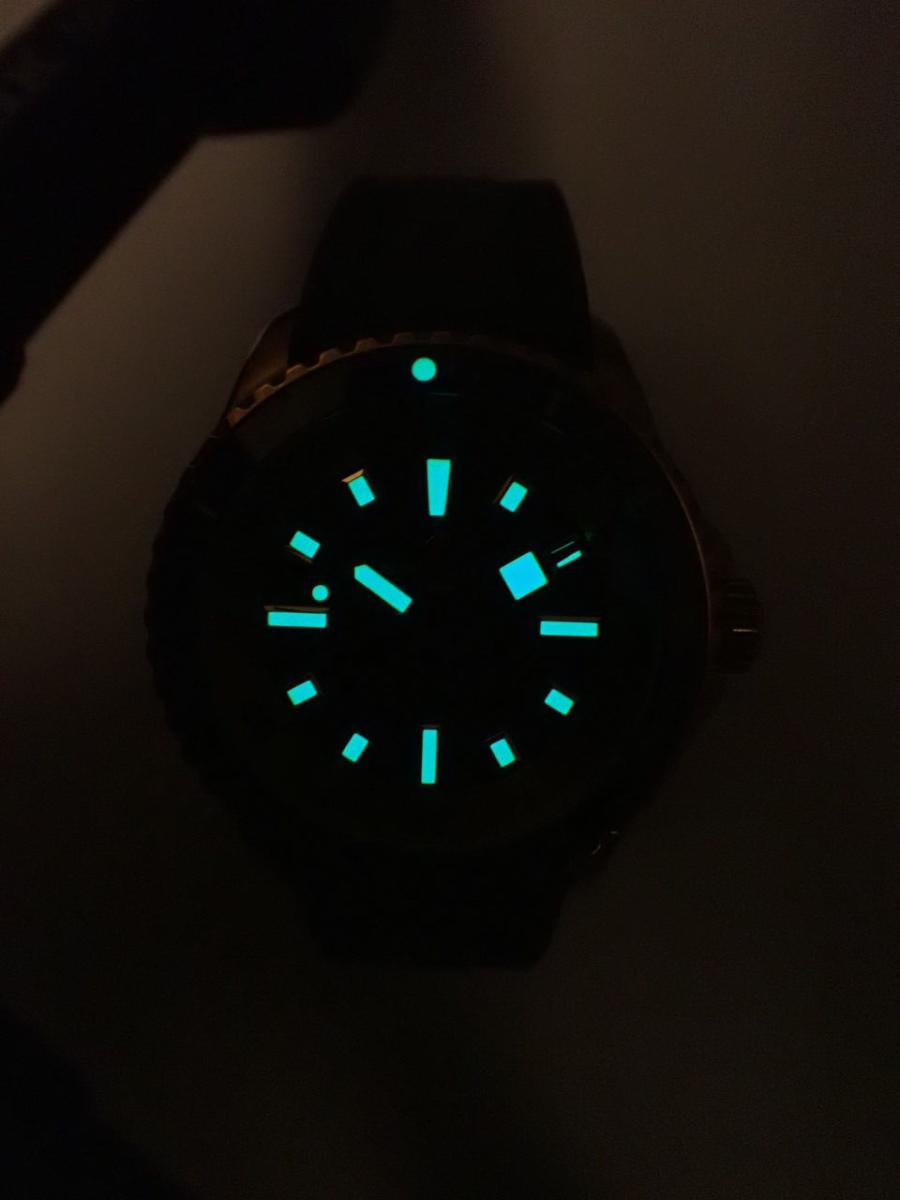 ブライトリング スーパーオーシャン N17375201L1S1 夜光他