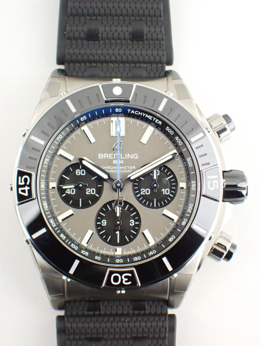 ブライトリング クロノマット EB0136251M1S1 文字盤