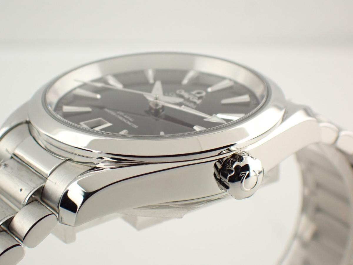 オメガ シーマスターアクアテラ 220.10.38.20.01.004 ベゼル