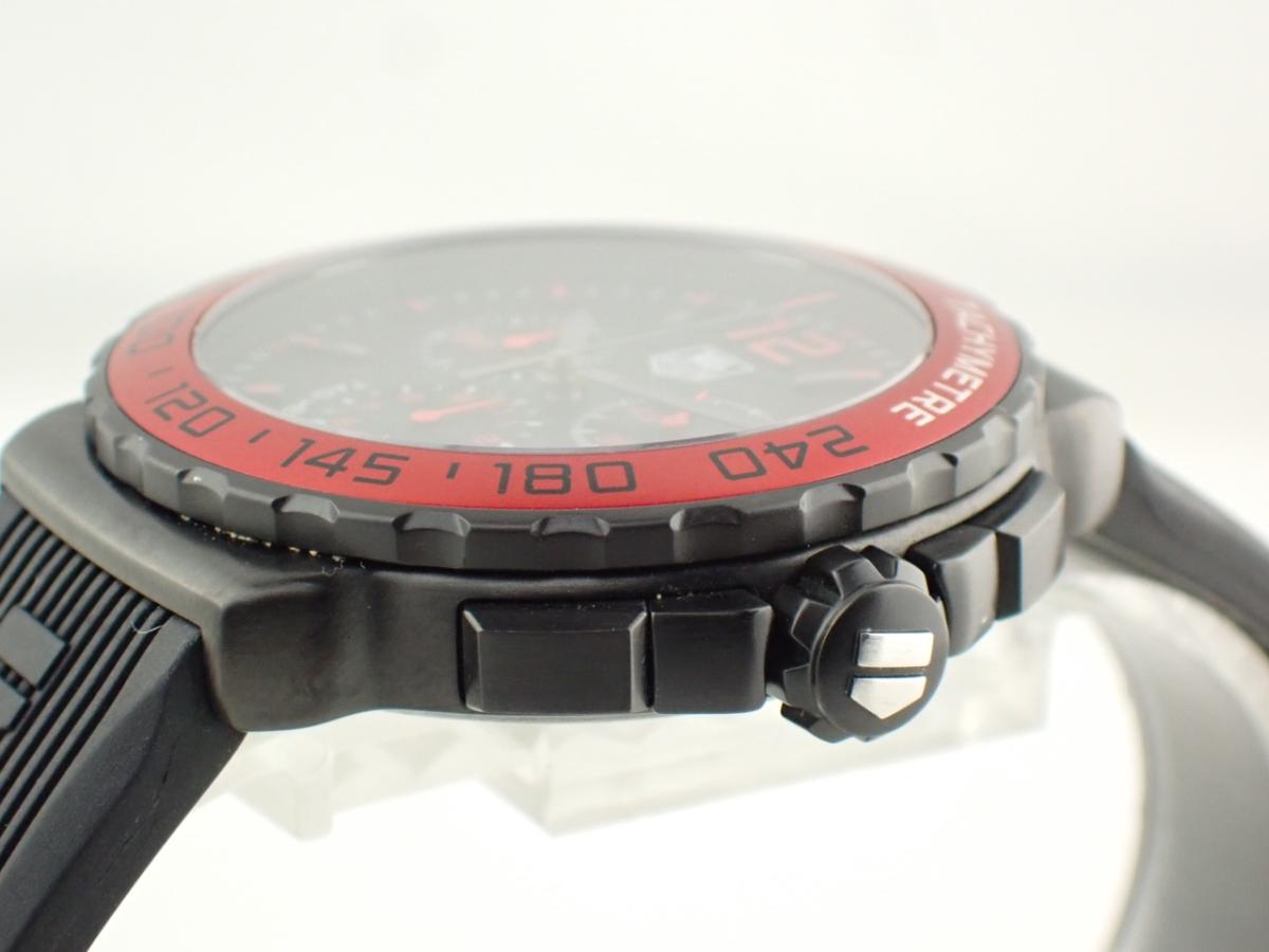 タグホイヤー フォーミュラ1 CAU1117.FT6024 ベゼル