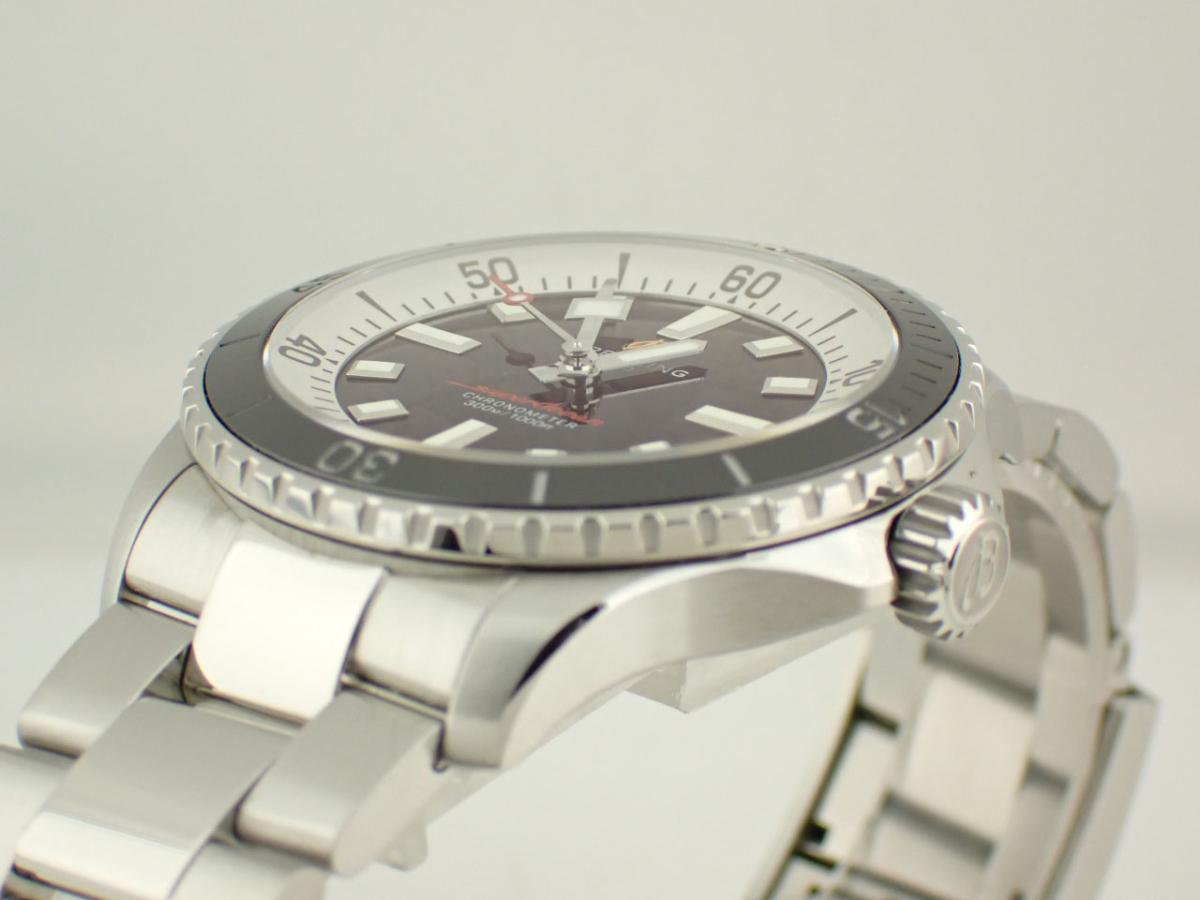 ブライトリング スーパーオーシャン A17375211B1A1 ベゼル