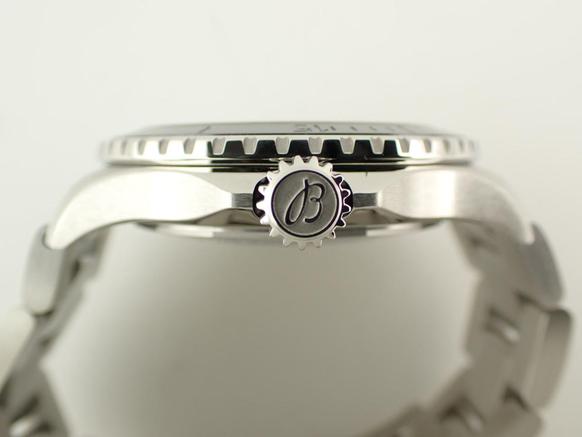 ブライトリング スーパーオーシャン A17375211B1A1 リューズ横