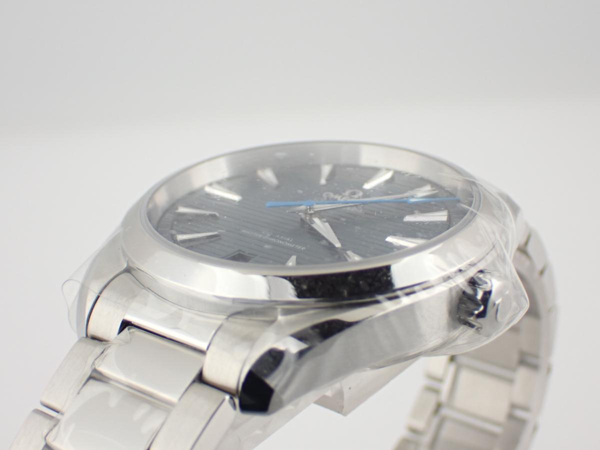 オメガ シーマスターアクアテラ 220.10.41.21.03.002 ベゼル