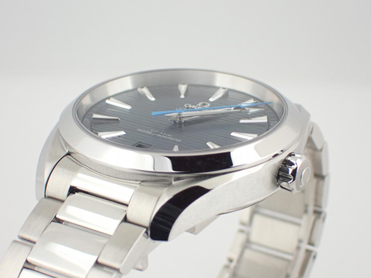 オメガ シーマスターアクアテラ 220.10.41.21.03.002 ベゼル