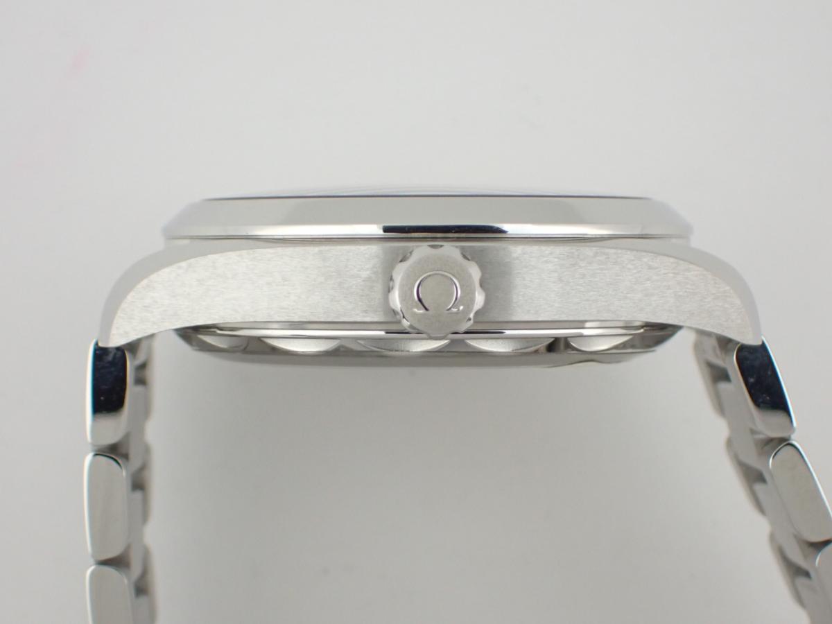 オメガ シーマスターアクアテラ 220.10.41.21.03.002 リューズ横