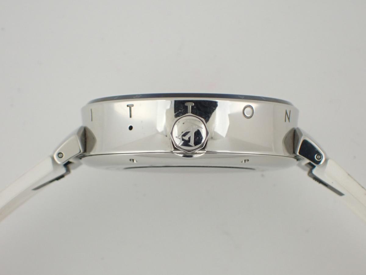 ルイヴィトン タンブール QA00 リューズ横