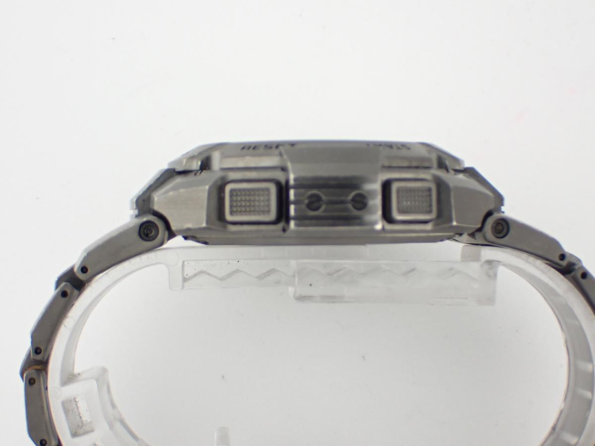 カシオ G-SHOCK MRG-8100B-1AJF リューズ横