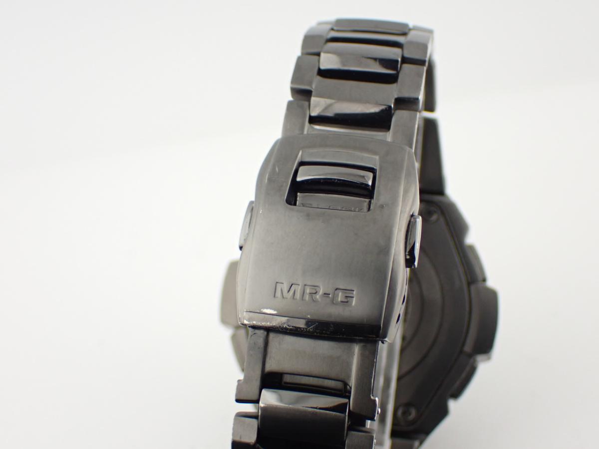 カシオ G-SHOCK MRG-8100B-1AJF ブレスバックル・ベルト
