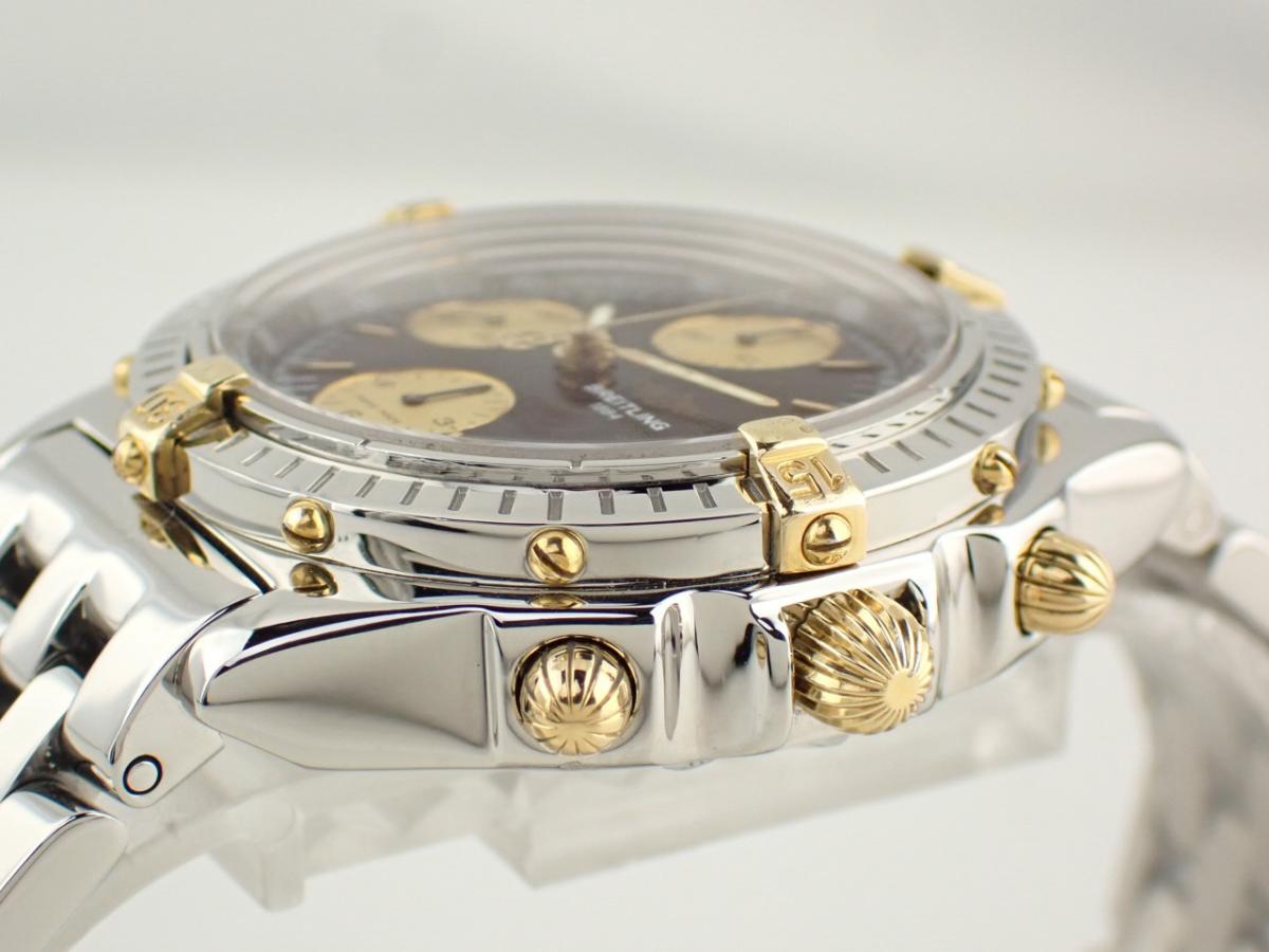 ブライトリング クロノマット B13050.1 ベゼル