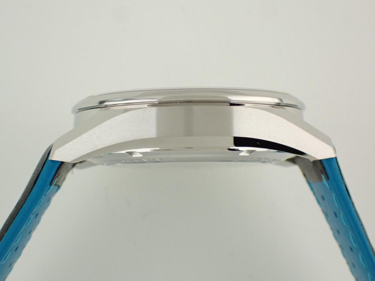 タグホイヤー カレラ WDA2110.FC6614 横