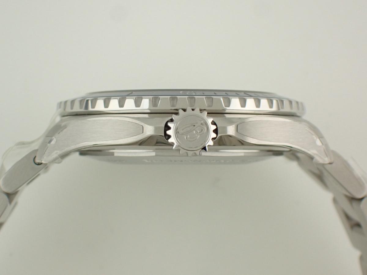 ブライトリング スーパーオーシャン A17375E71G1A1 リューズ横