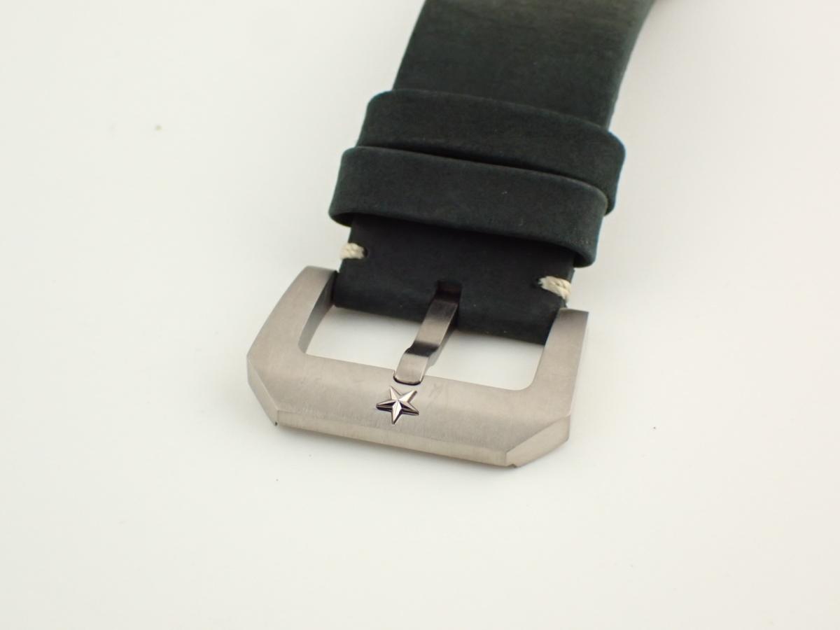 ゼニス パイロット 11.2432.4069/21.C900 ブレスバックル・ベルト