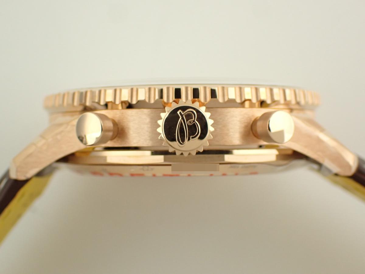 ブライトリング ナビタイマー RB0139211G1P1 リューズ横