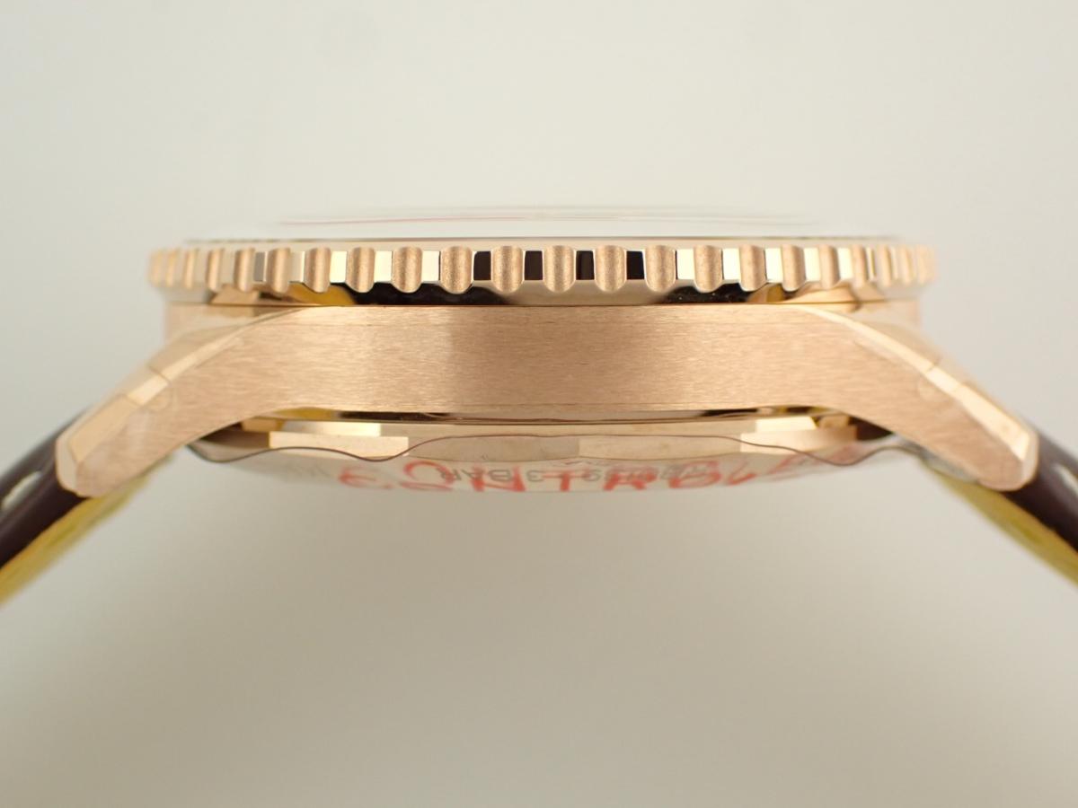 ブライトリング ナビタイマー RB0139211G1P1 横