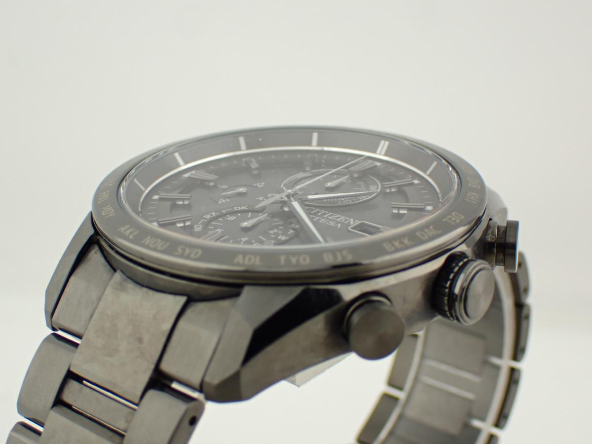 シチズン アテッサ AT8287-62E ベゼル