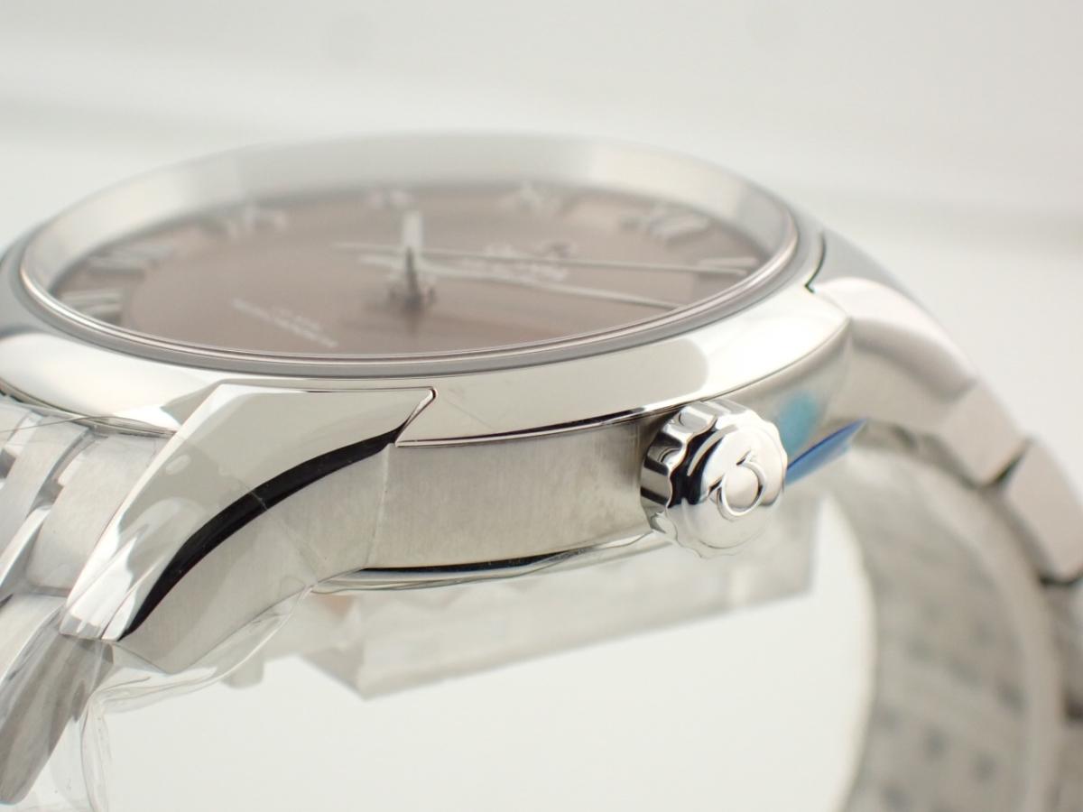 オメガ デ・ビル 433.10.41.21.10.001 ベゼル