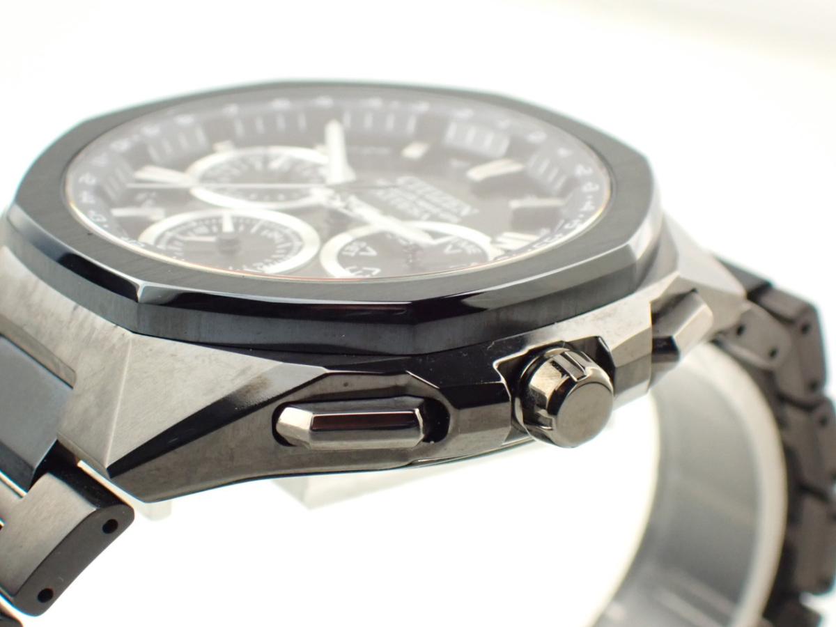 シチズン アテッサ CC4106-74E ベゼル