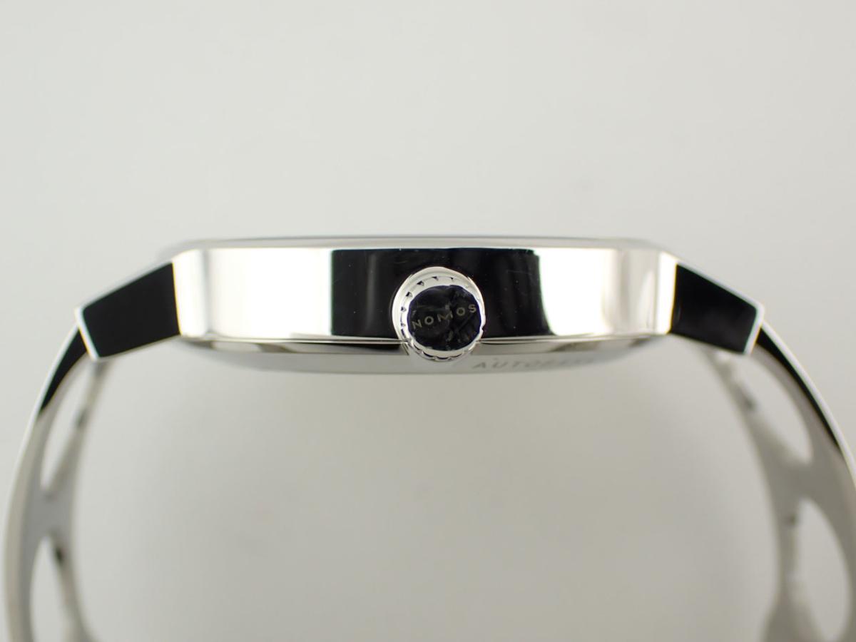 ノモス アウトバーン AB161011BL2 リューズ横