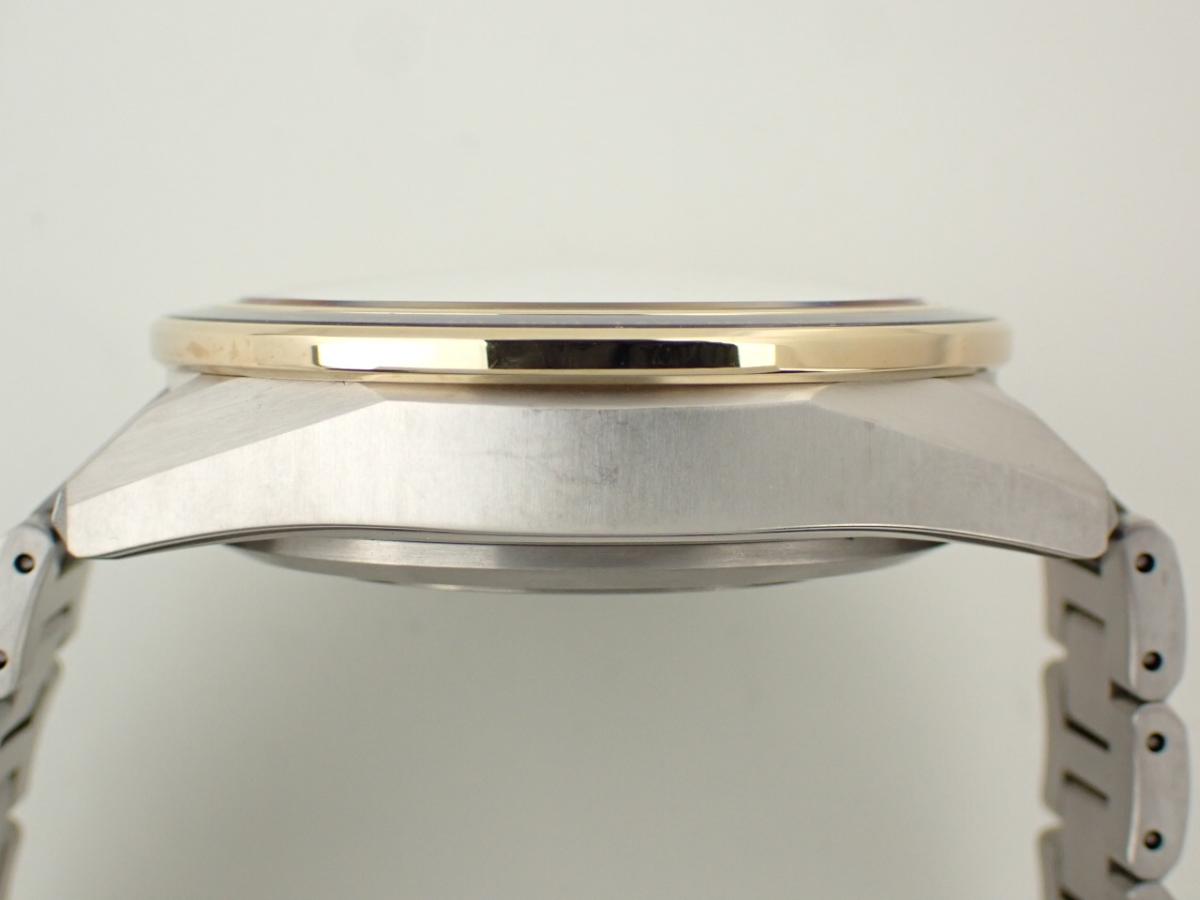 シチズン アテッサ CC4054-68L 横