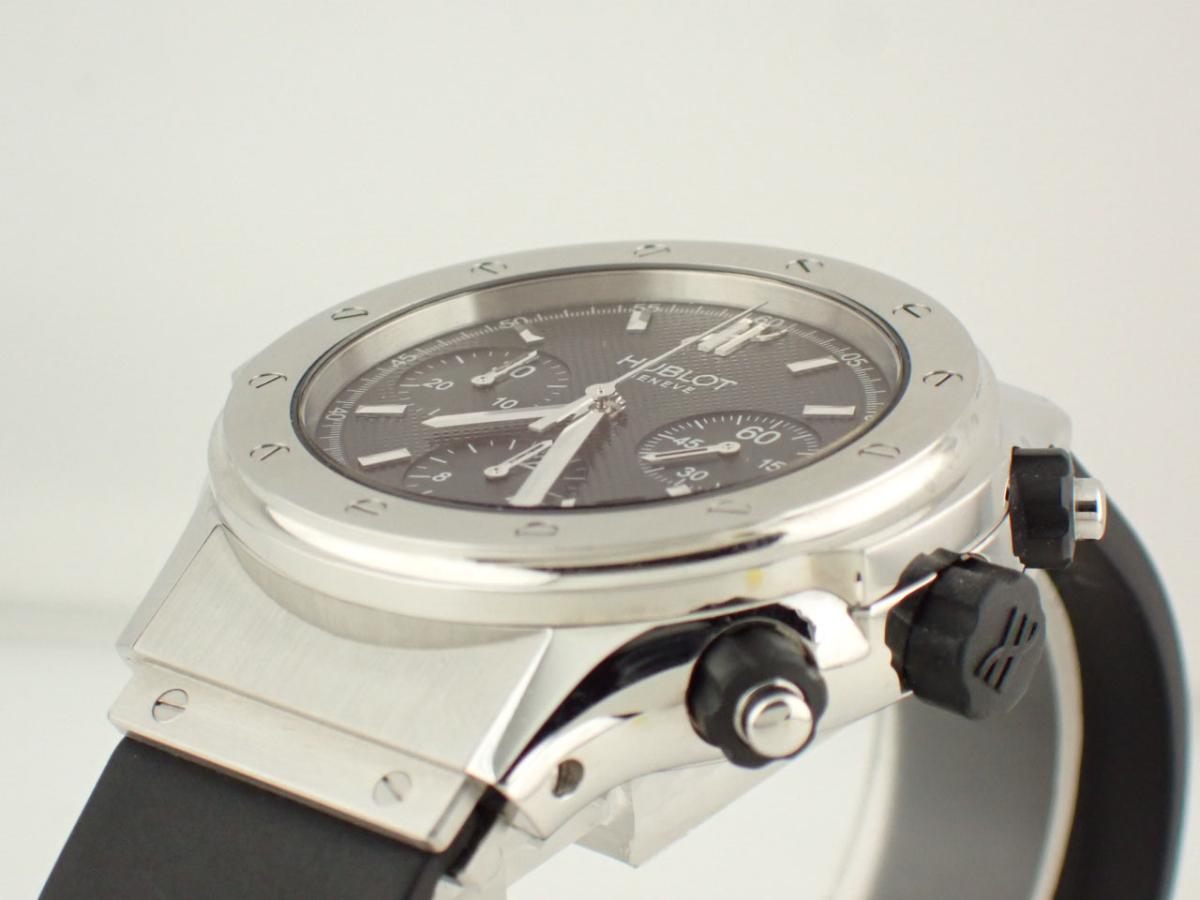 ウブロ クラシック 1926.105.1 ベゼル