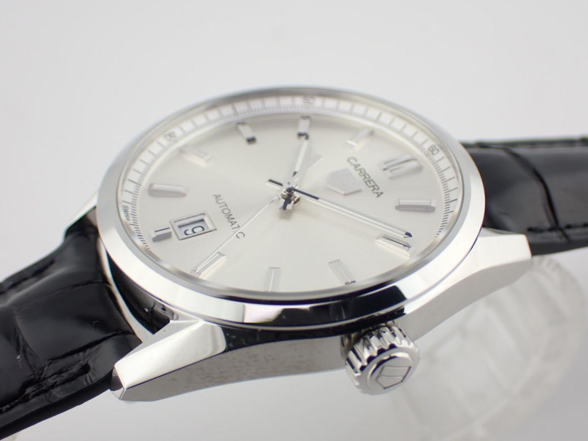 タグホイヤー カレラ WBN2111.FC6505 ベゼル