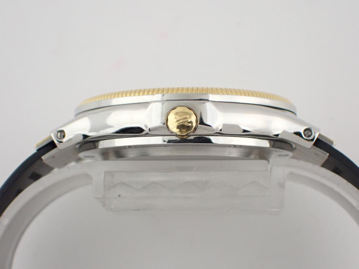 ウブロ クラシック 1550.140.2 リューズ横