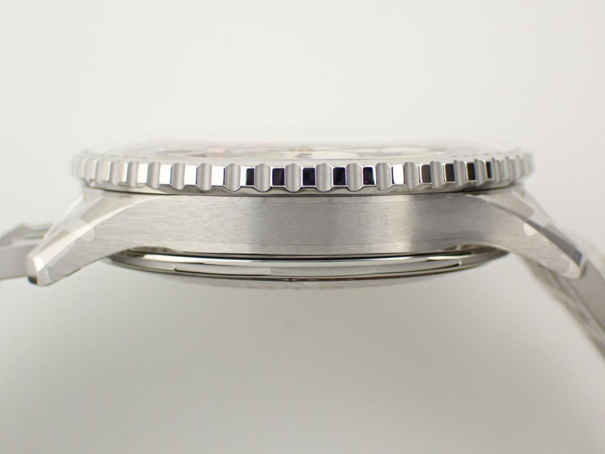 ブライトリング ナビタイマー AB0137211B1A1 横