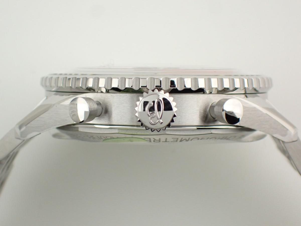 ブライトリング ナビタイマー AB0138241G1A1 リューズ横