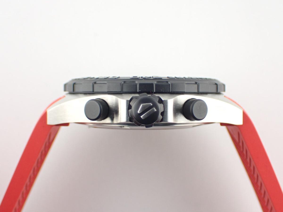 タグホイヤー フォーミュラ1 CAZ101AN.FT8055 リューズ横