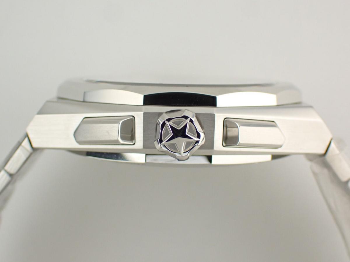 ゼニス デファイ 03.9500.3600/21.I001 リューズ横