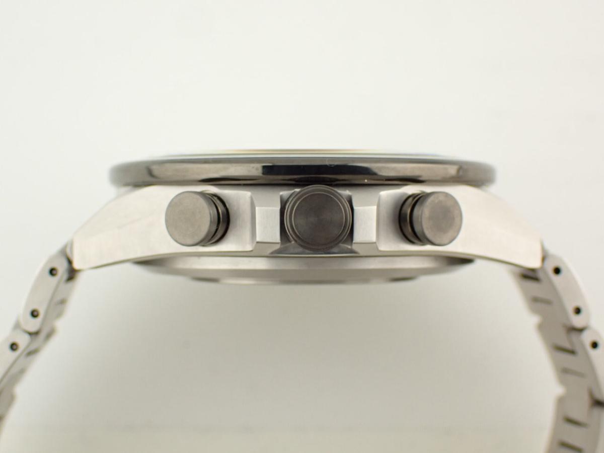 シチズン アテッサ CC4075-50L リューズ横