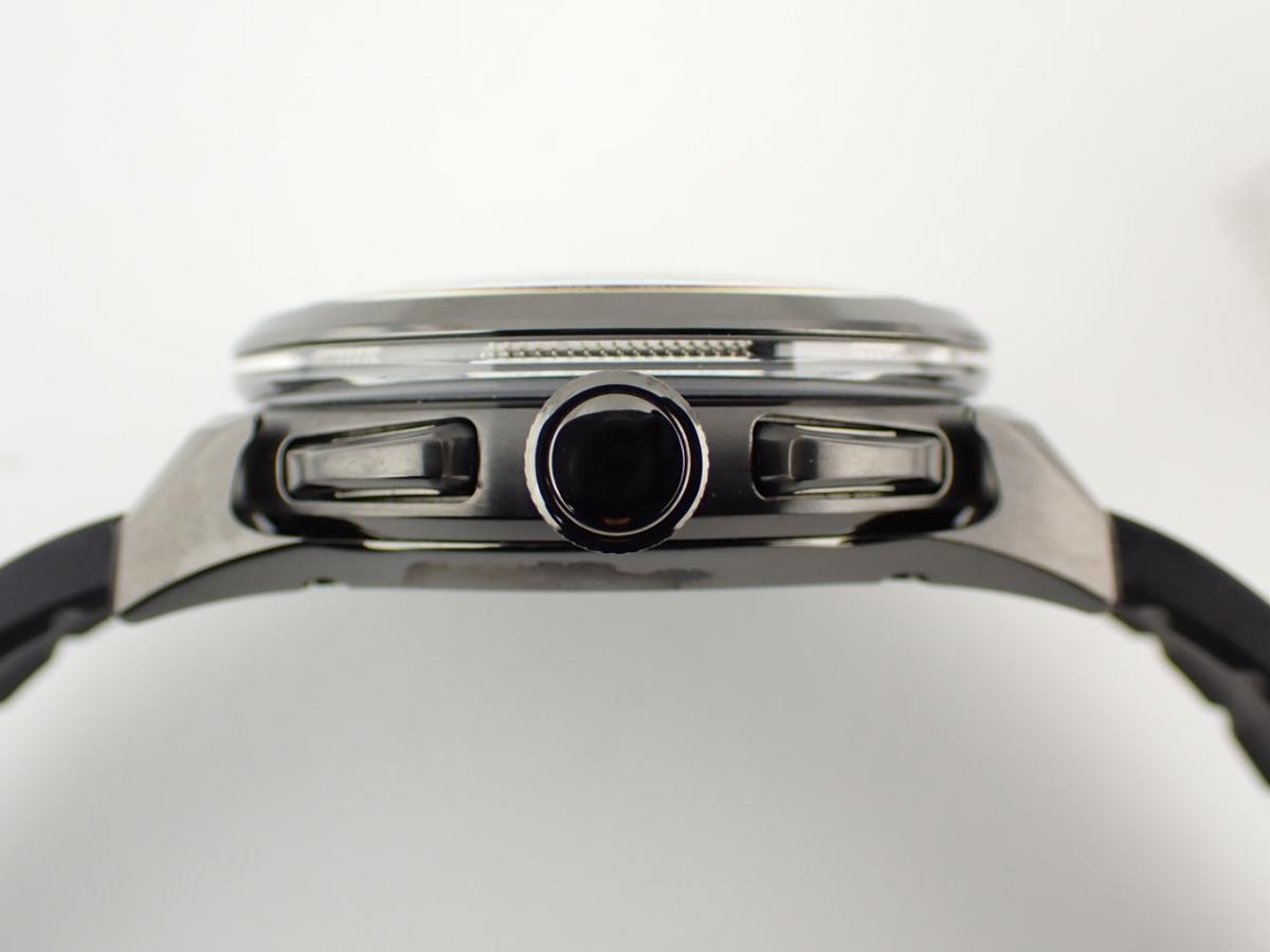 シチズン サテライトウェーブ CC7005-16F リューズ横