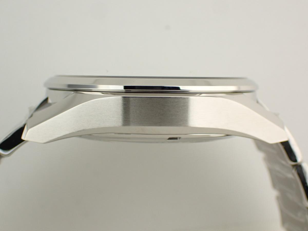 タグホイヤー カレラ WDA2111.BA0043 横