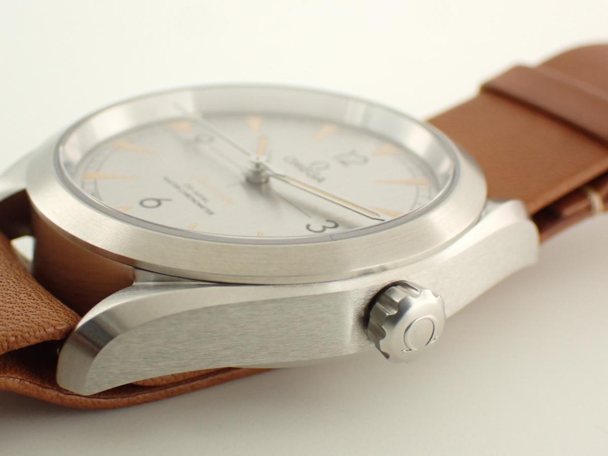 オメガ シーマスターアクアテラ 220.12.40.20.06.001 ベゼル