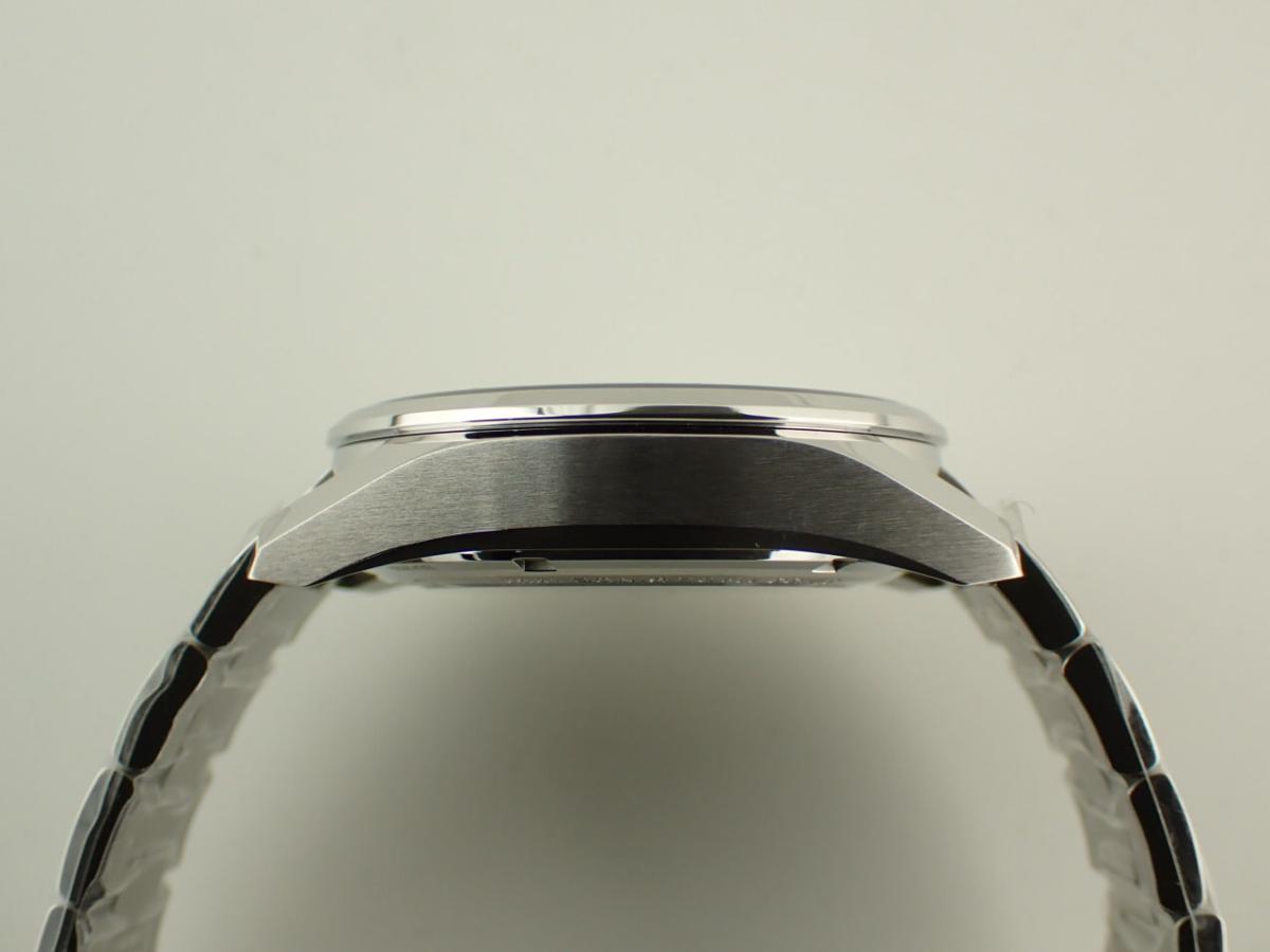 タグホイヤー カレラ WDA2111.BA0043 横