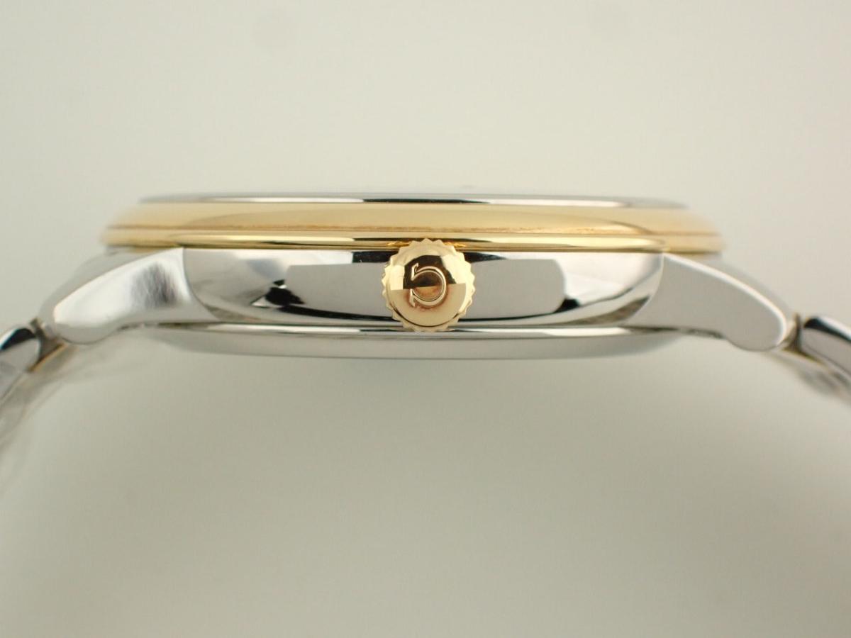 オメガ デ・ビル 424.20.40.20.02.001 リューズ横