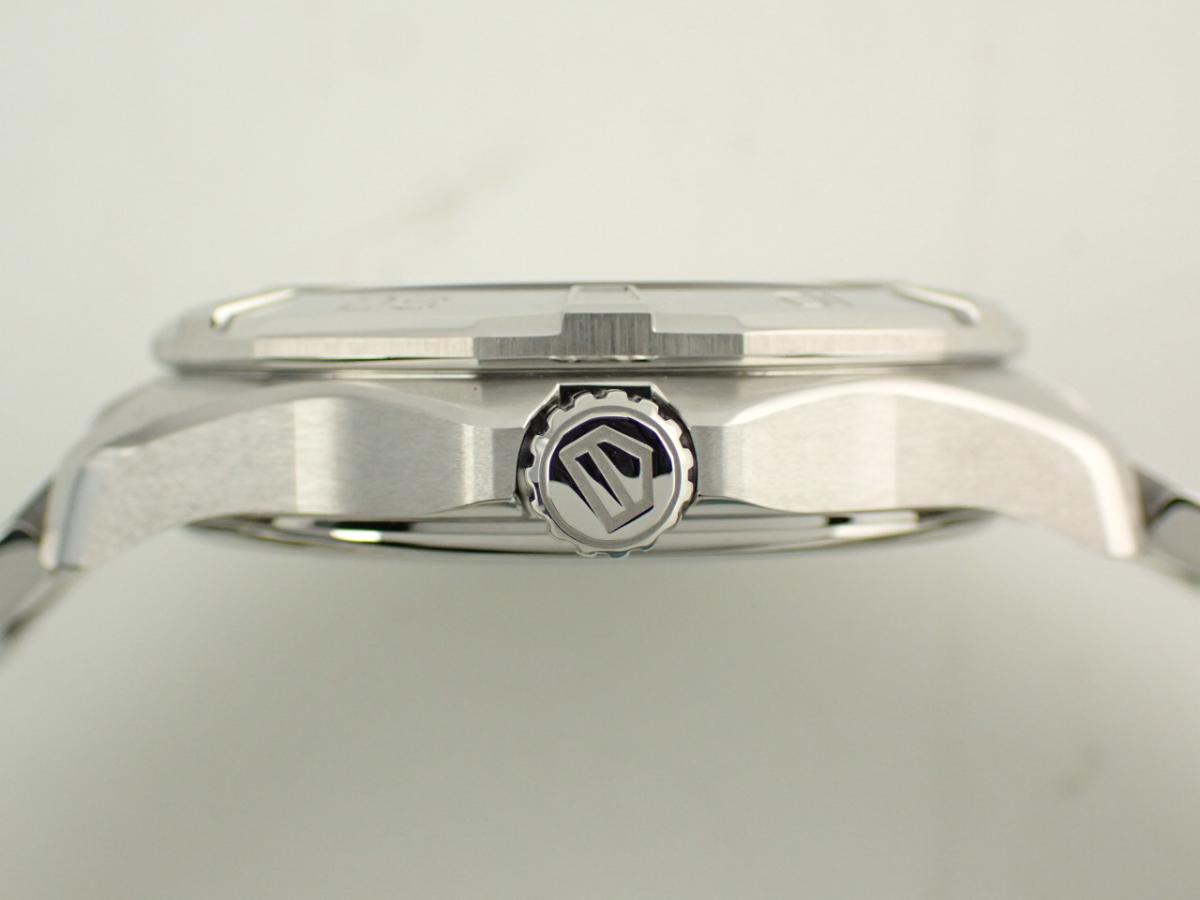 タグホイヤー アクアレーサー WBP1311.BA0005 リューズ横