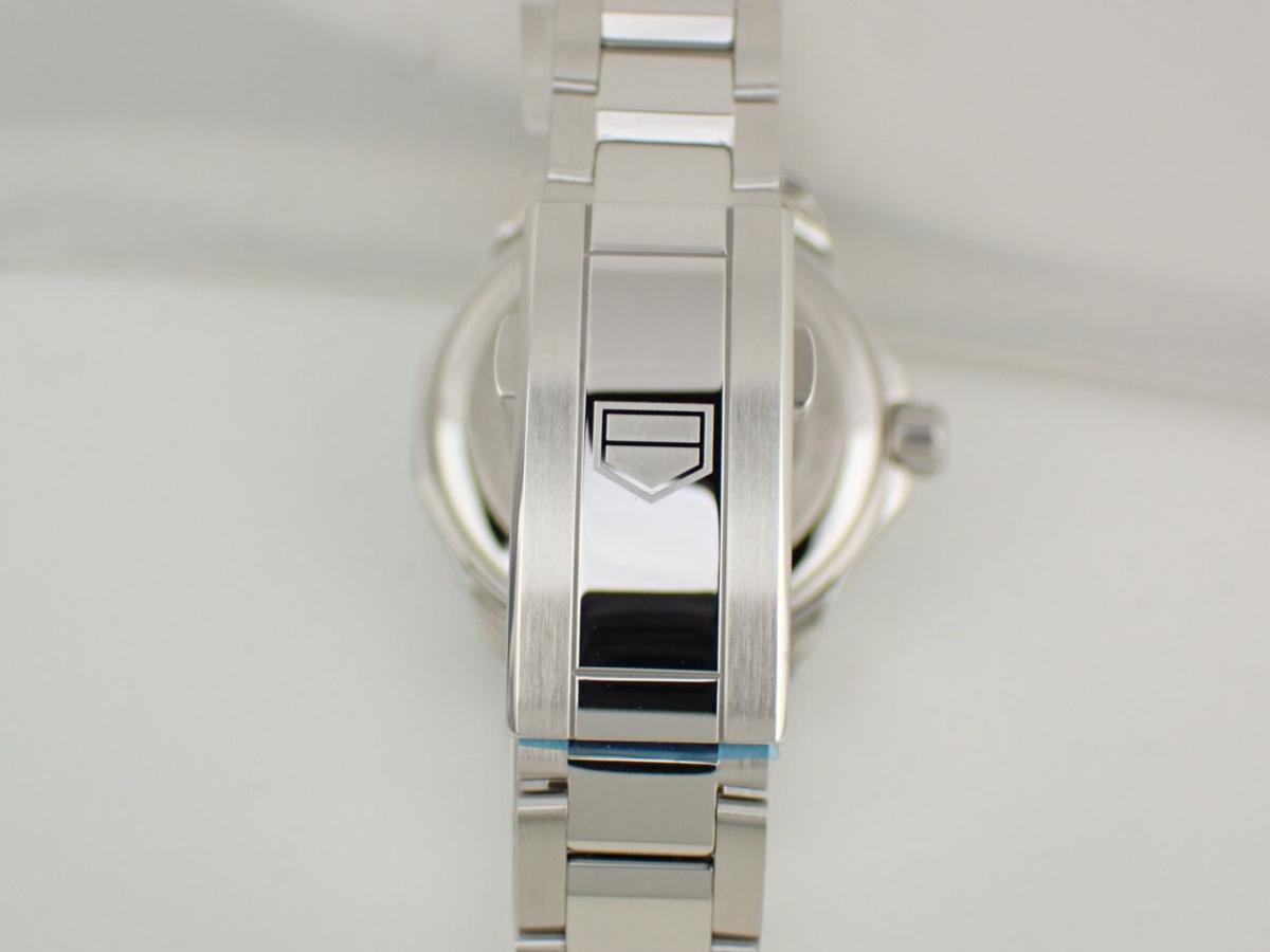 タグホイヤー アクアレーサー WBP1311.BA0005 ブレスバックル・ベルト