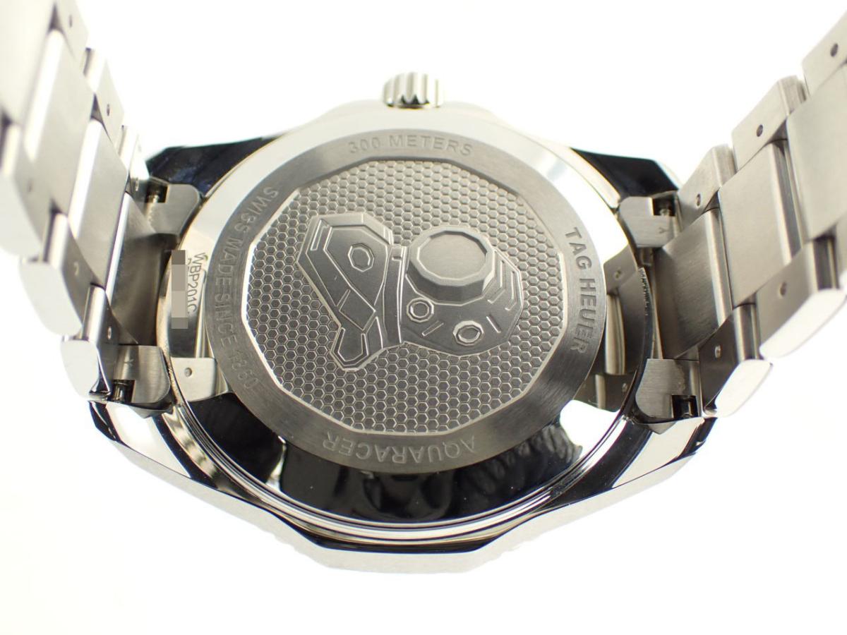 タグホイヤー アクアレーサー WBP201C-BA0632 裏ぶた