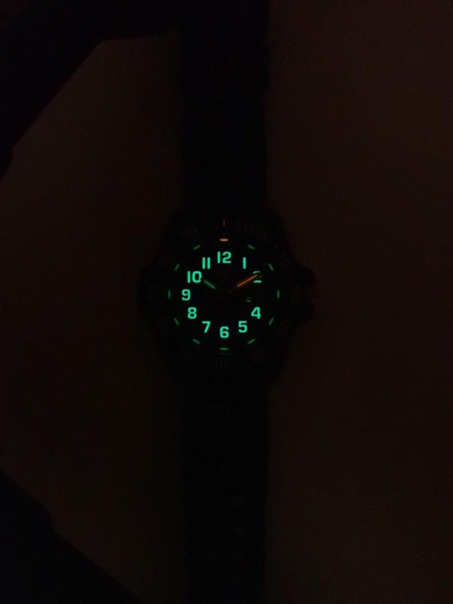 ルミノックス リミテッド 3501REDHAND 夜光他